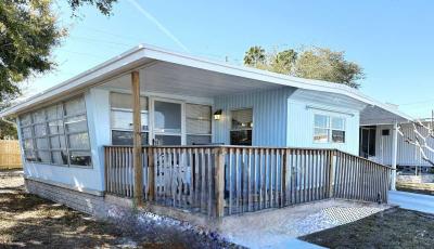 Photo 2 of 20 of home located at 2643 Teakwood Dr Clearwater, FL 33764