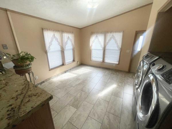 2000 STO MH Manufactured Home