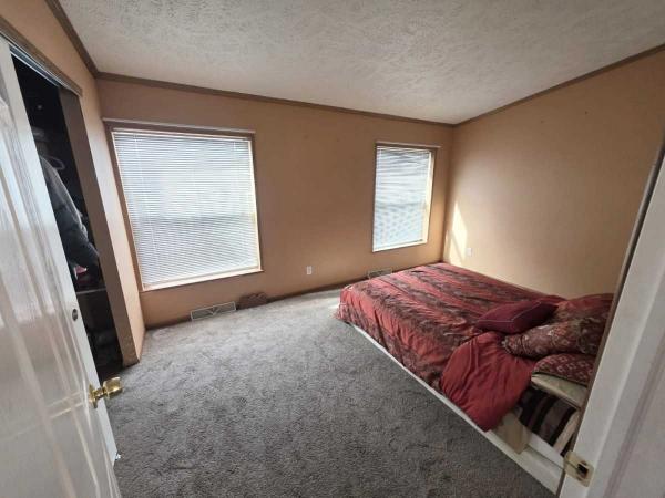 2000 STO MH Manufactured Home