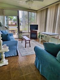 1988 Palm Harbor Double-Wide Manufactured Home