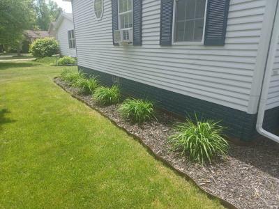 Photo 4 of 32 of home located at 701 Missouri River Dr Adrian, MI 49221