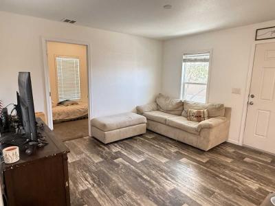 Photo 4 of 18 of home located at 7626 W Lone Mountain Rd Las Vegas, NV 89129