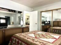 1977 Silvercrest Chalet Mobile Home