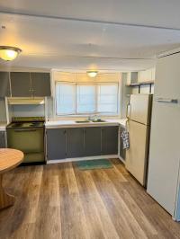 1972 Detr N/A Mobile Home