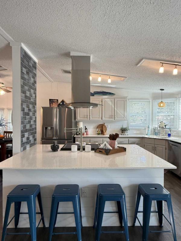 1991 Palm Harbor Manufactured Home