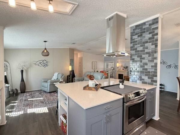 1991 Palm Harbor Manufactured Home