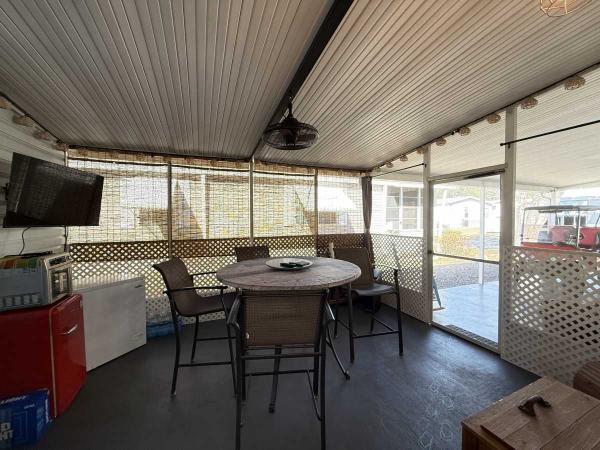 1991 Palm Harbor Manufactured Home