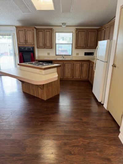 Mobile Home at 450 Country Oaks Dr Plant City, FL 33565