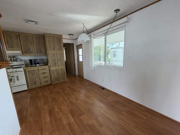 1977 United Manufactured Home