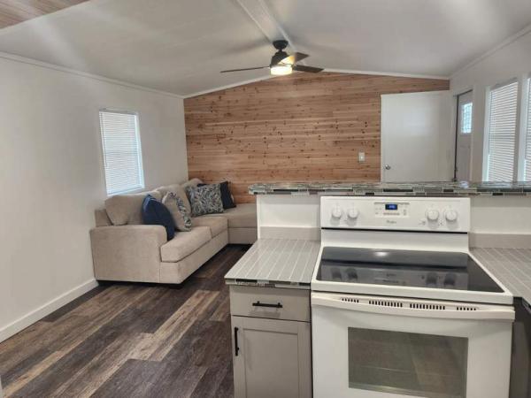 1985 SAND Manufactured Home