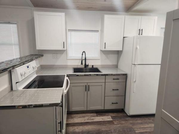 1985 SAND Manufactured Home