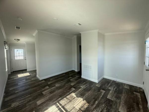 Photo 1 of 2 of home located at 1375 Pasadena Ave. S., #208 South Pasadena, FL 33707