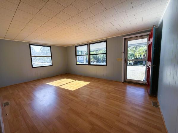 1976 VIND T3811 Mobile Home