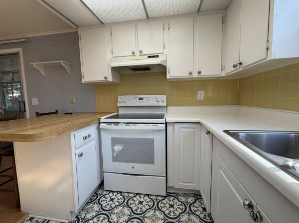 1976 VIND T3811 Mobile Home