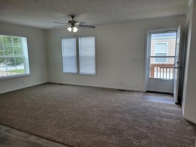 Photo 4 of 8 of home located at 2925 W Loch Lomond Ct Highland, MI 48357