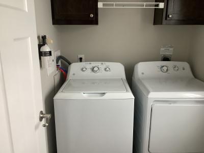 Photo 4 of 8 of home located at 4197 Hexhill Ct Fort Wayne, IN 46818