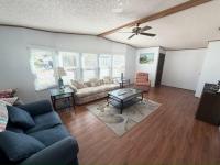 1987 PALM Manufactured Home