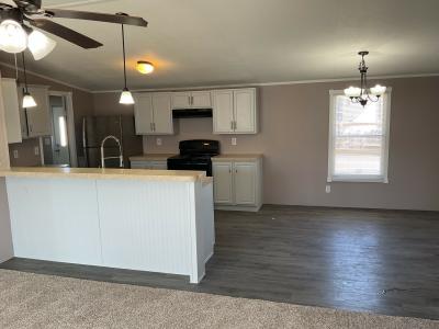 Photo 3 of 9 of home located at 213 Bridlewood Dr San Marcos, TX 78666