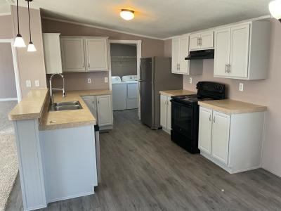 Photo 4 of 9 of home located at 213 Bridlewood Dr San Marcos, TX 78666