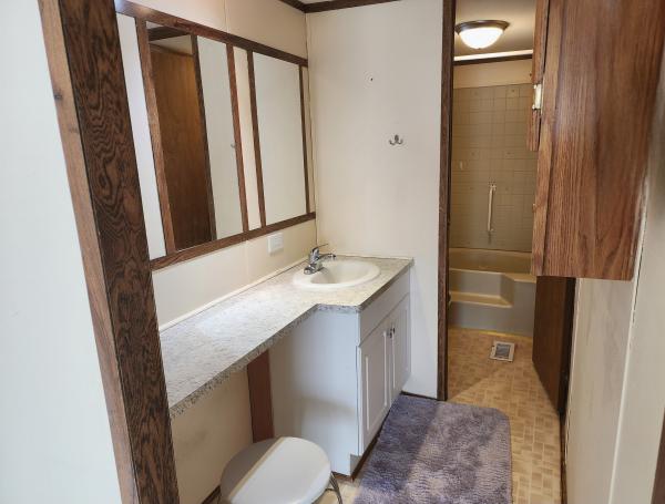 1986 Redman 164L1600378T Mobile Home