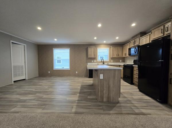 2025 Champion RAPB2852H32169 Mobile Home