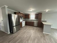 2017 OAK CREEK HOMES YES Y3-1860 Mobile Home