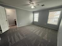 2017 OAK CREEK HOMES YES Y3-1860 Mobile Home