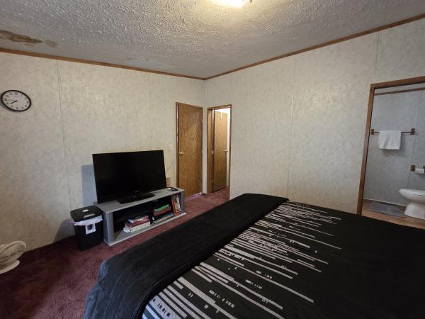 1998 Fortune Homes Mobile Home