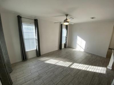 Photo 3 of 19 of home located at 2610 Dogwood Pl. Leesburg, FL 34748