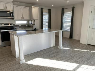 Photo 5 of 19 of home located at 2610 Dogwood Pl. Leesburg, FL 34748