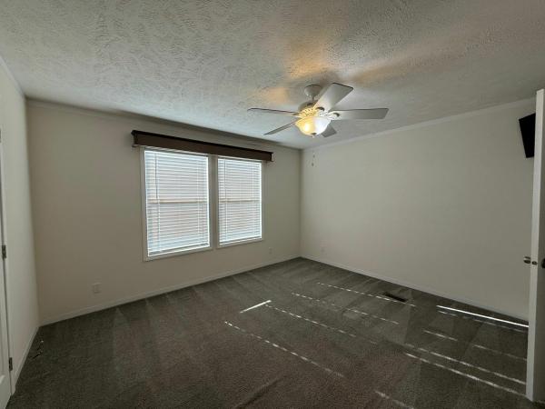 2020 Clayton Homes Inc 25R Mobile Home