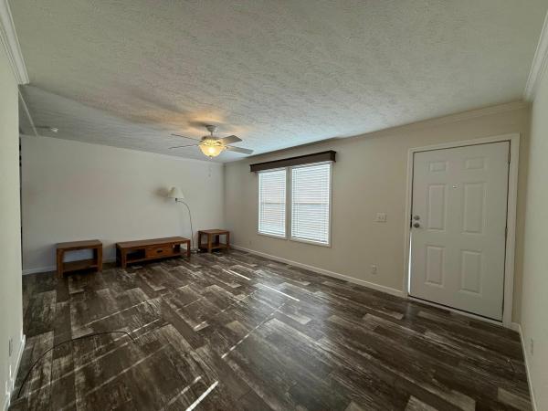 2020 Clayton Homes Inc 25R Mobile Home