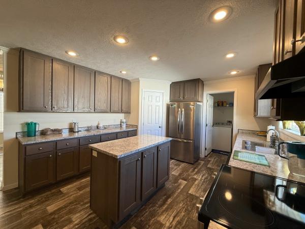 2020 Clayton Homes Inc 25R Mobile Home