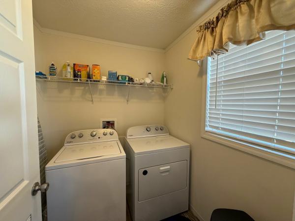 2020 Clayton Homes Inc 25R Mobile Home