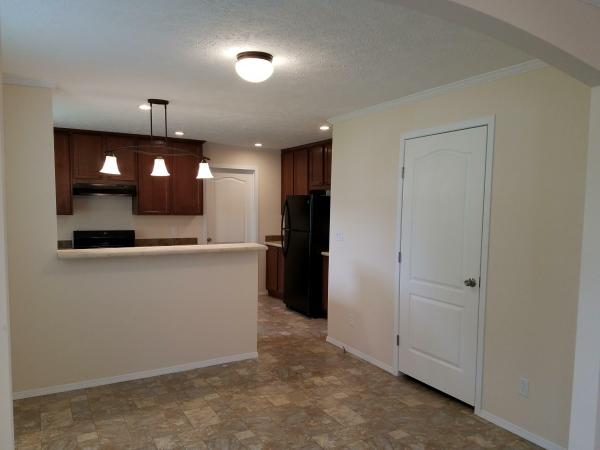 2018 Mansion 8076 (Elite)  Home