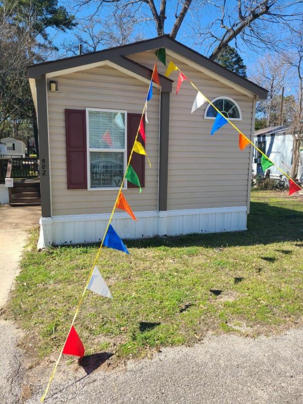 Photo 1 of 2 of home located at 502 Nan Way Huntsville, TX 77340