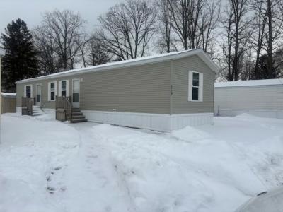 Mobile Home at 2012 Riverview Saint Clair, MI 48079