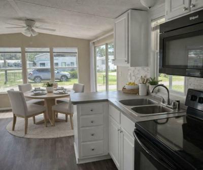 Photo 2 of 13 of home located at 6941 Macdonald Court, Lot 17 Zephyrhills, FL 33541