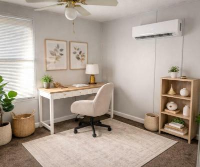 Photo 5 of 11 of home located at 11240 N Northwood Dr. #11 Inglis, FL 34449