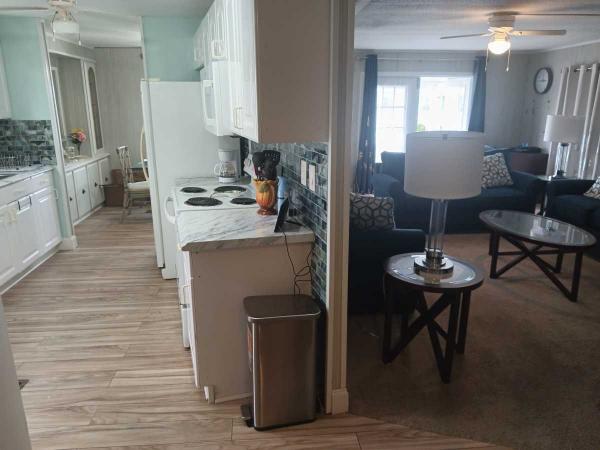 1977 Manufactured Home