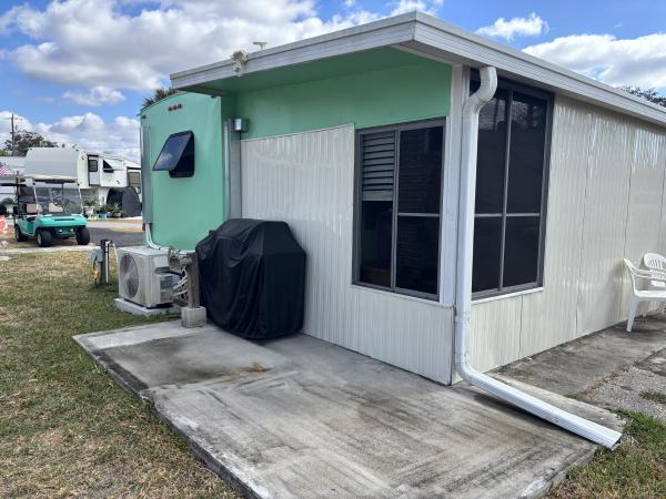 2007 AERO  Home