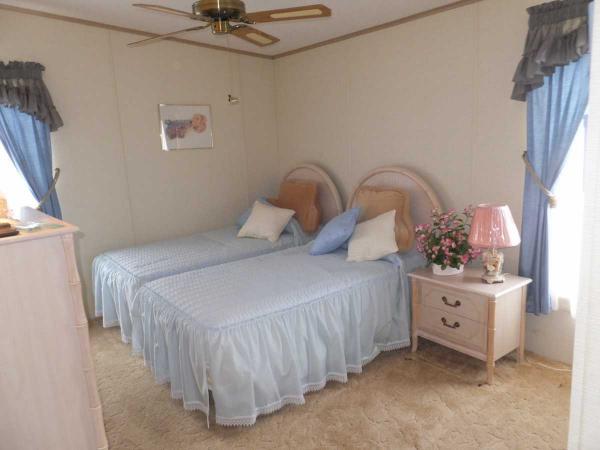 1989 Palm Harbor Manufactured Home