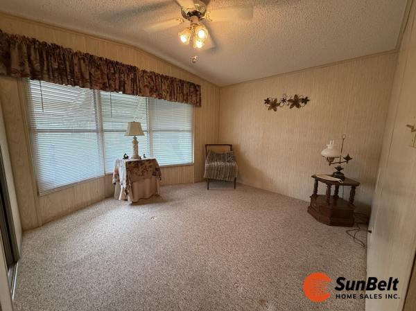 1988 HOME Mobile Home