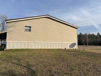 Photo 4 of 42 of home located at 4900 State Hwy 103 Bronson, TX 75948