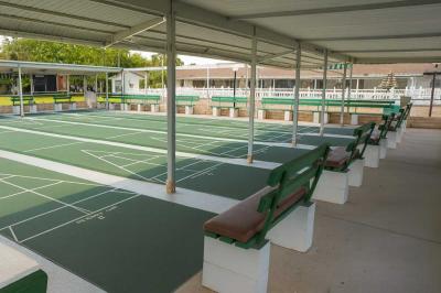 Photo 5 of 30 of home located at 2505 East Bay Drive Largo, FL 33771