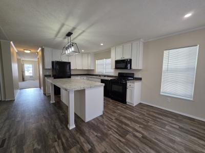 Photo 3 of 9 of home located at 357 Evergreen Road Flint, MI 48506