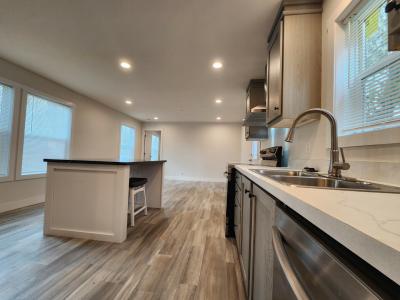 Photo 5 of 14 of home located at 10517 Del Barton Miamisburg, OH 45342