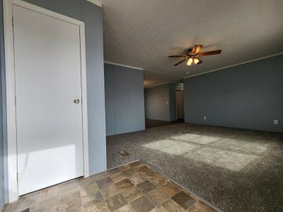 Photo 2 of 9 of home located at 11372 Hollow Oak Miamisburg, OH 45342