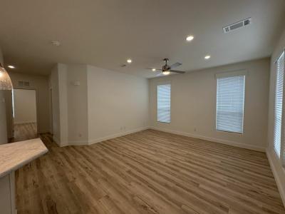 Photo 3 of 12 of home located at 3301 S Goldfield Road Lot 5093 Apache Junction, AZ 85119