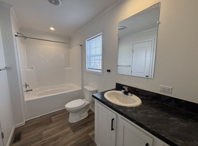 Photo 5 of 10 of home located at 9736 Birmingham Dr Fenton, MI 48430